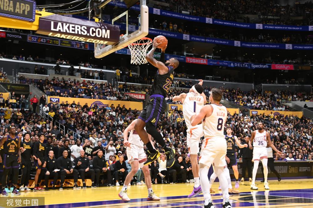 吸引着无数 吸引着无数