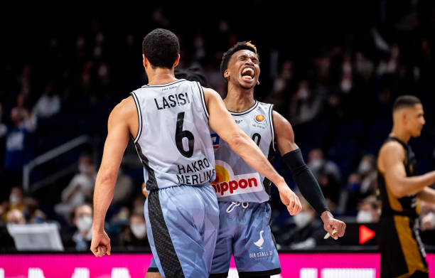 高压逼抢时 高压逼抢时