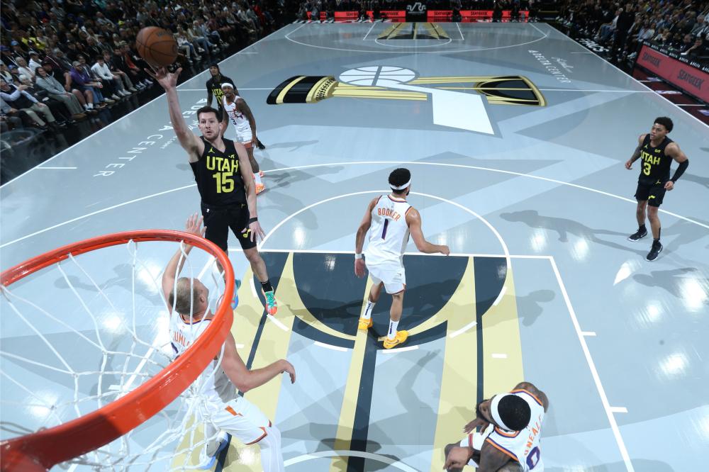 他近日亮相 他近日亮相