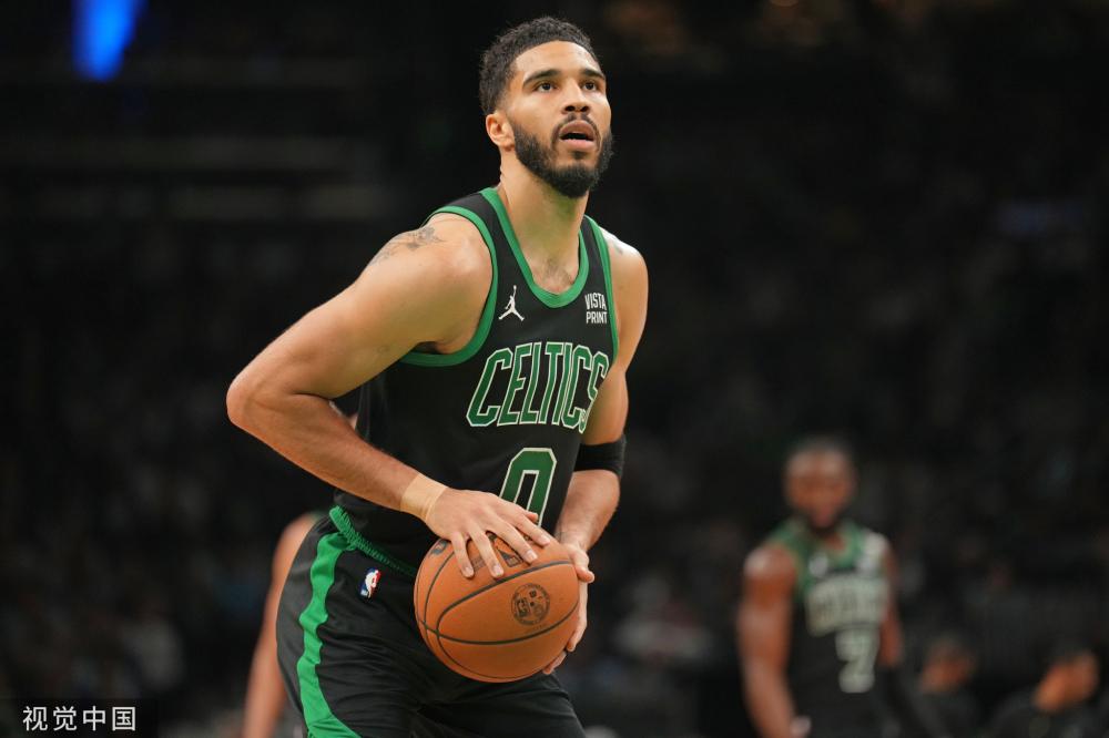 篮板卡位意 篮板卡位意